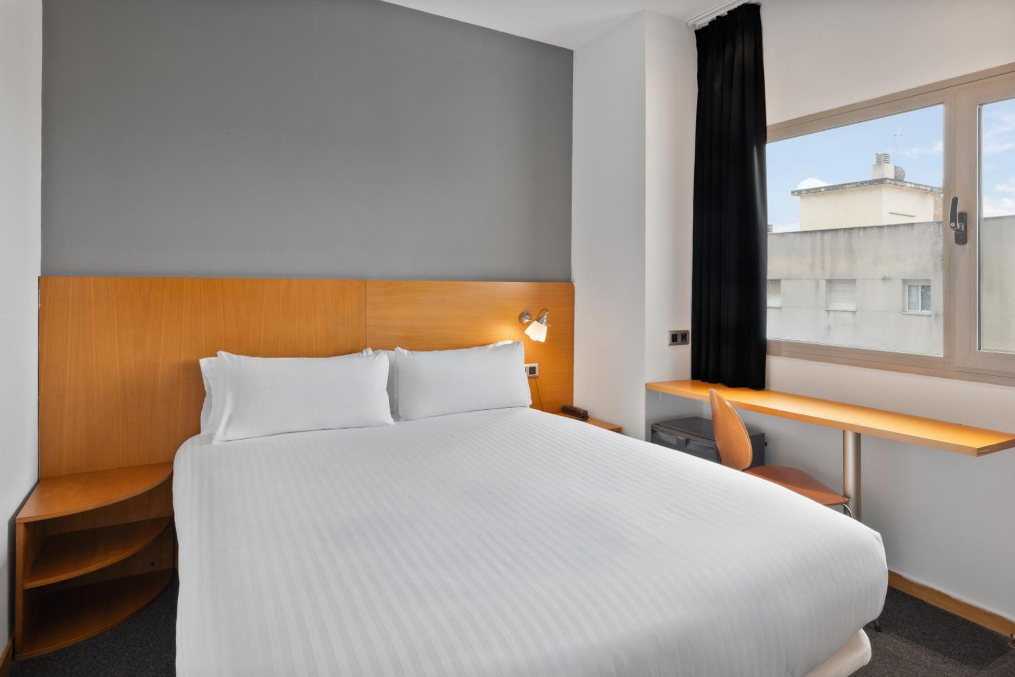 Mollet del Vallès B&B Hotel Barcelona Mollet Porta De Gallecs מראה חיצוני תמונה