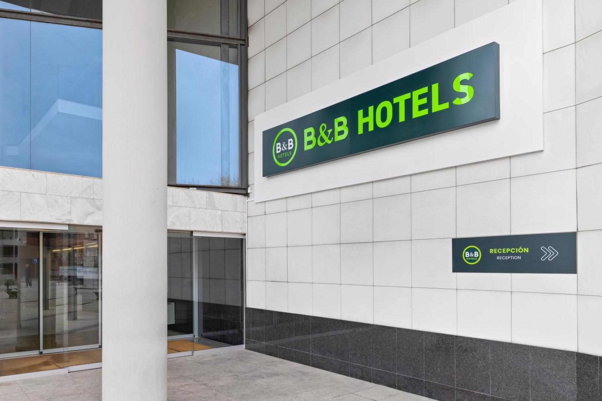 Mollet del Vallès B&B Hotel Barcelona Mollet Porta De Gallecs מראה חיצוני תמונה